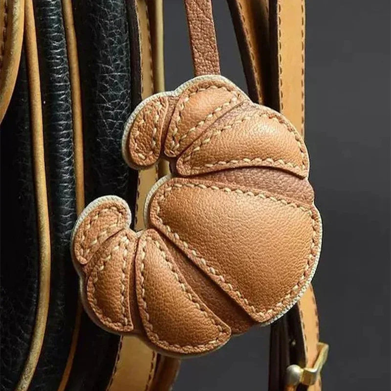Bag Charm Croissant