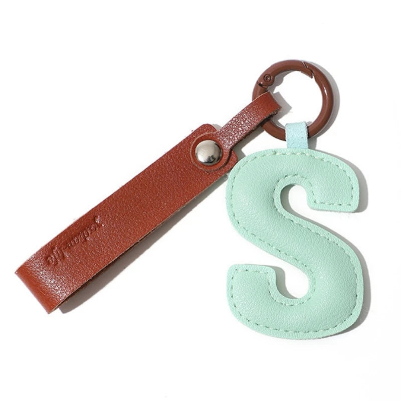 Lettre de l'Alphabet Charm